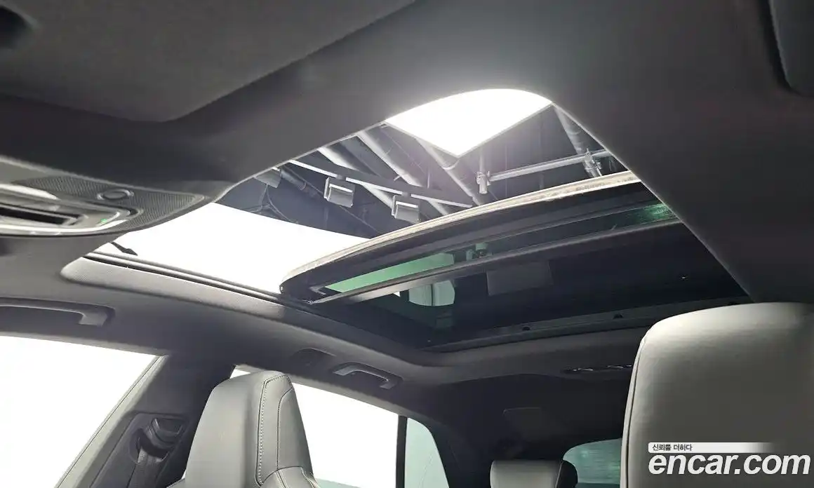 Audi Q8 2022 3.0 автомат (гидро), фото 30