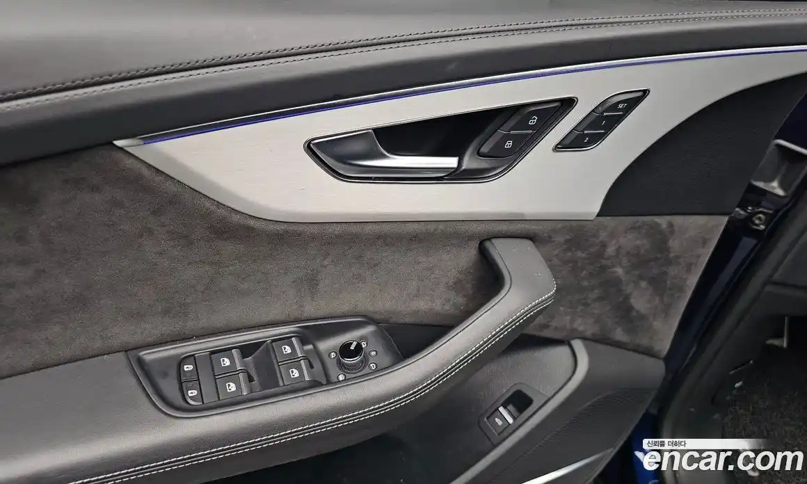 Audi Q8 2022 3.0 автомат (гидро), фото 33