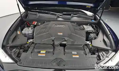 Audi Q8 2022 3.0 автомат (гидро), миниатюра 5