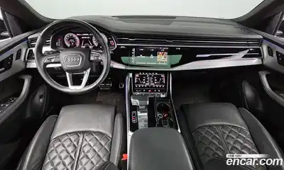 Audi Q8 2022 3.0 автомат (гидро), миниатюра 9