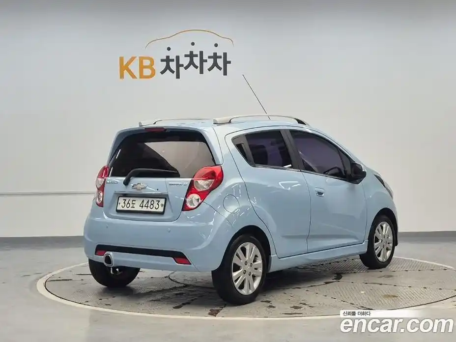 Chevrolet Spark 2014 1.0 автомат (гидро), фото 3