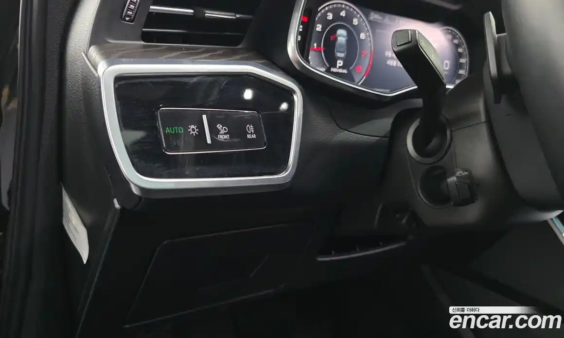 Audi A6 2019 2.0 автомат (гидро), фото 14