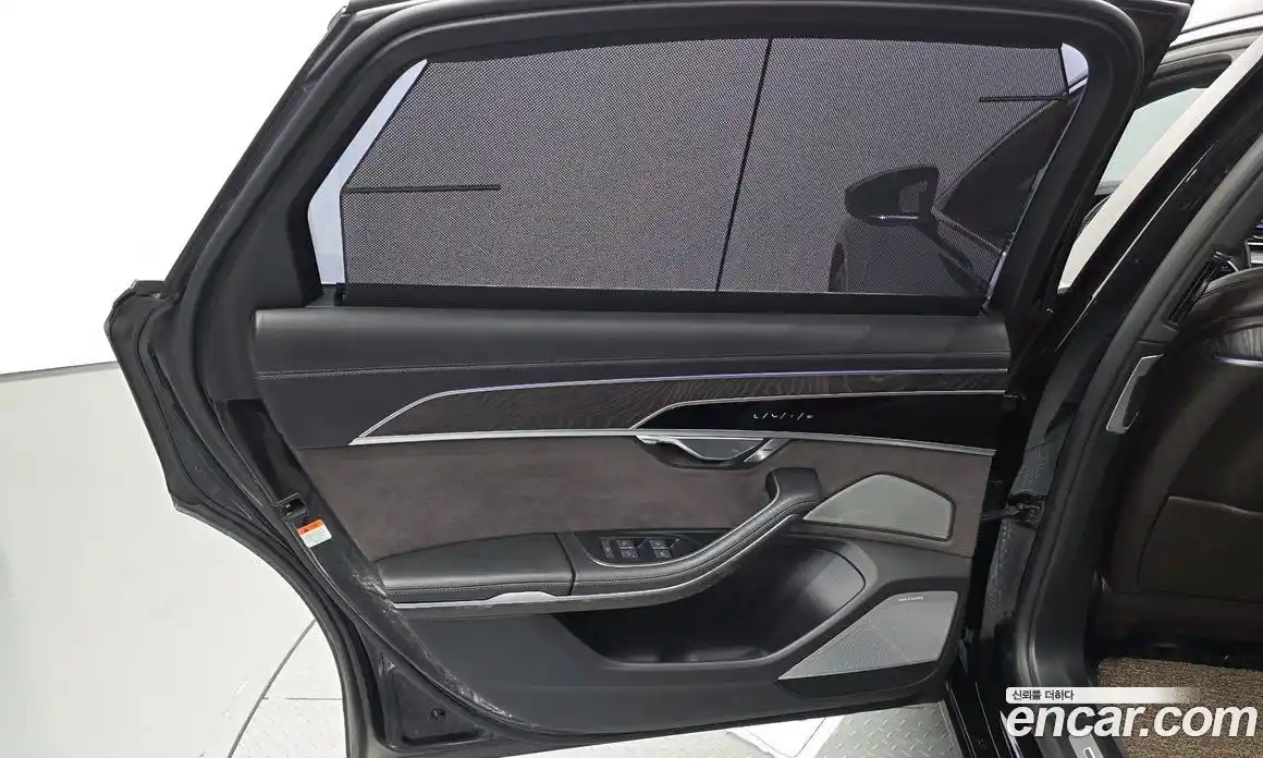 Audi A8 2022 3.0 автомат (гидро), фото 15