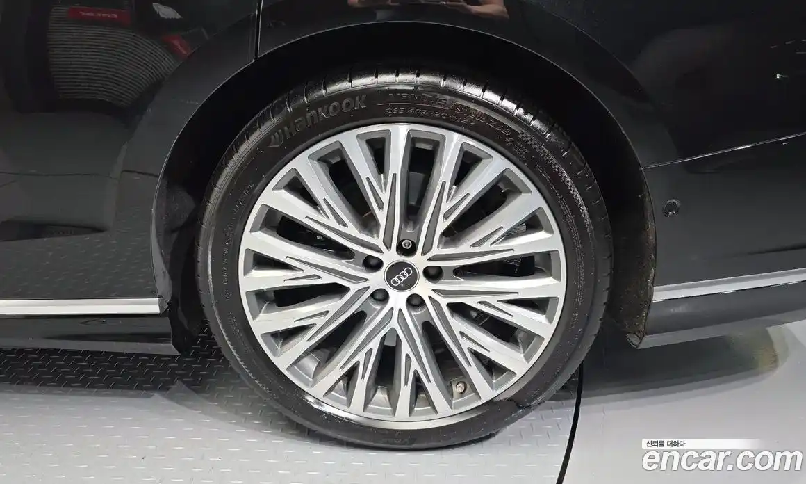 Audi A8 2022 3.0 автомат (гидро), фото 5