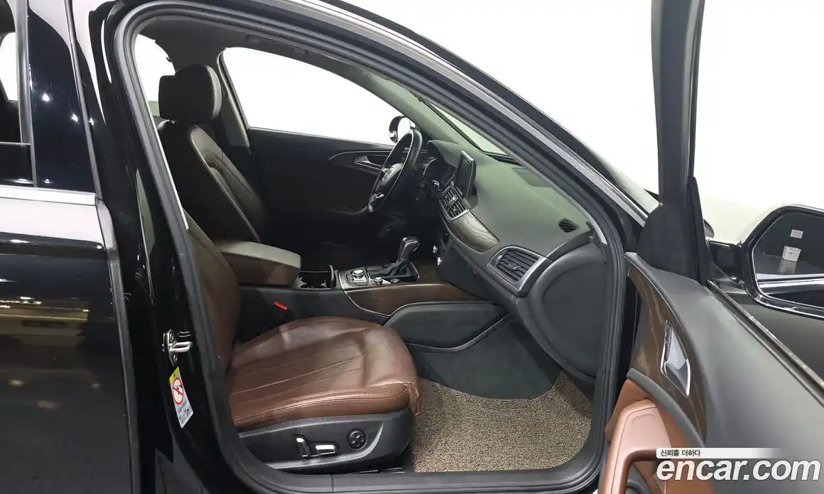 Audi A6 2015 2.0 автомат (гидро), фото 11