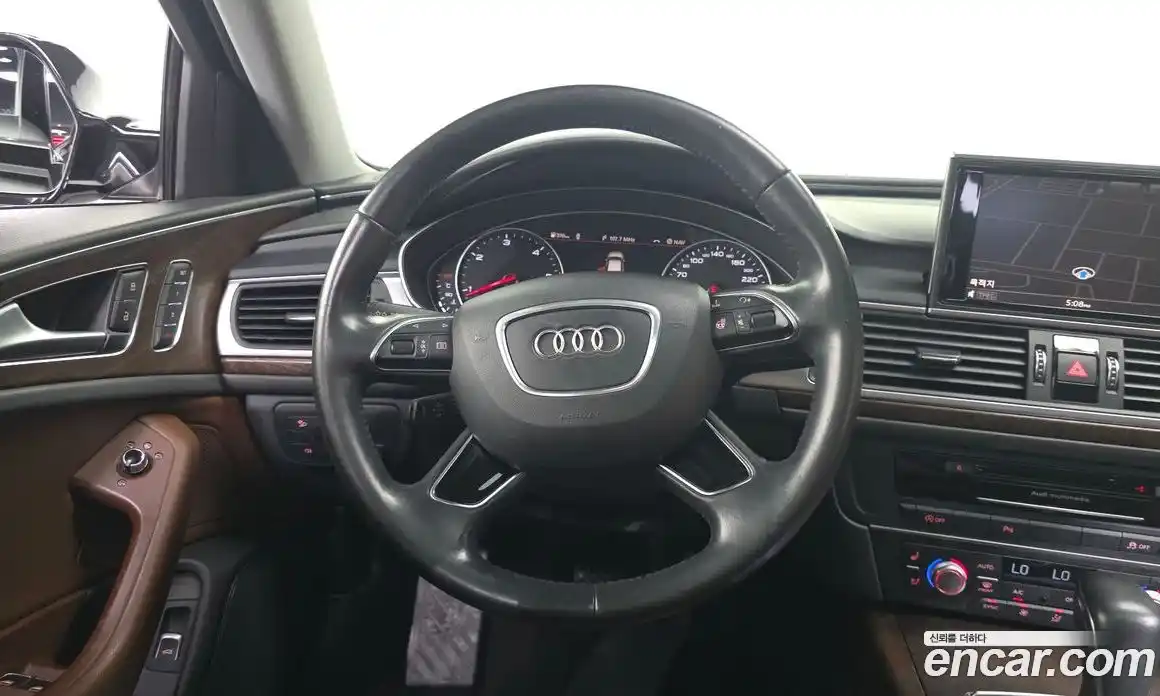 Audi A6 2015 2.0 автомат (гидро), фото 13