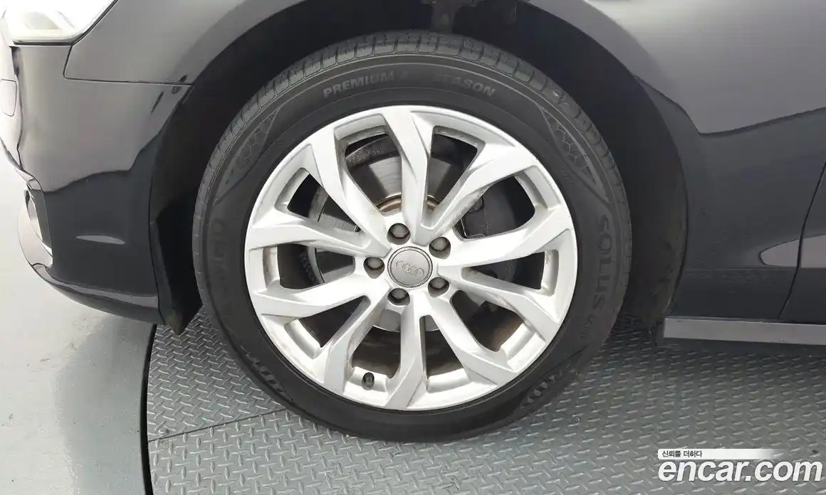 Audi A6 2015 2.0 автомат (гидро), фото 5