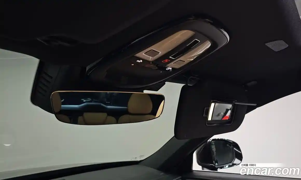 Volvo XC90 2024 2.0 автомат (гидро), фото 34