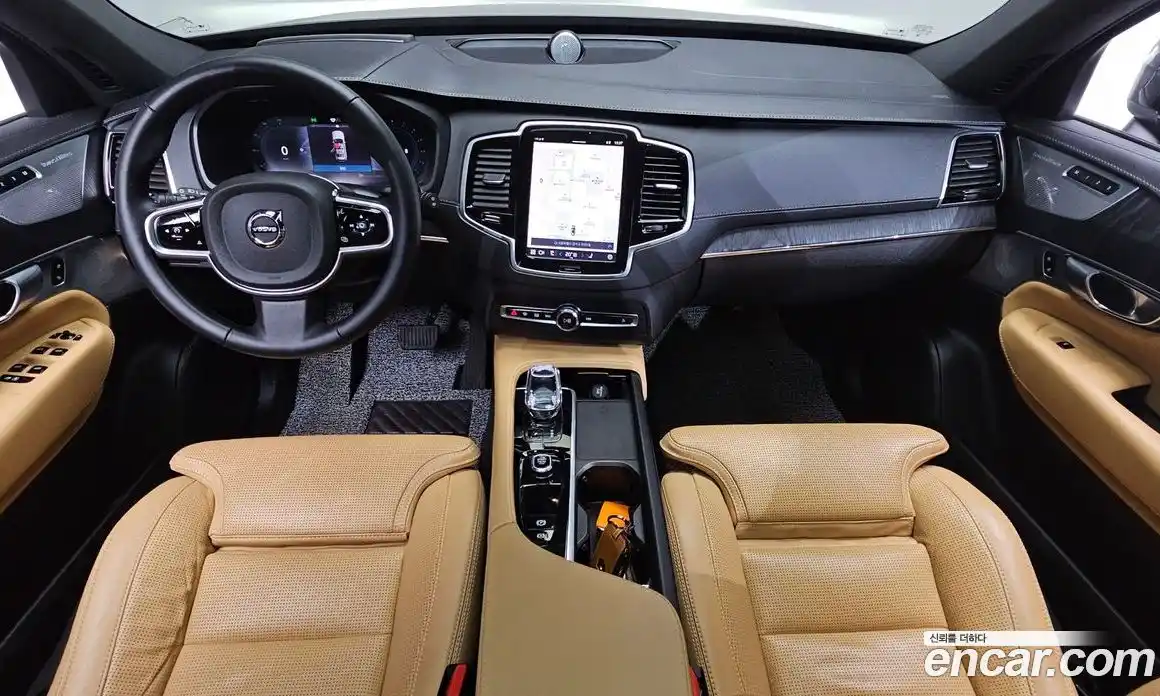 Volvo XC90 2024 2.0 автомат (гидро), фото 9