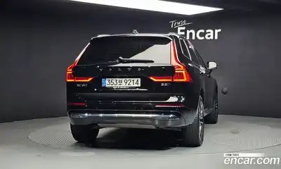 Volvo XC60 2022 2.0 автомат (гидро), миниатюра 4