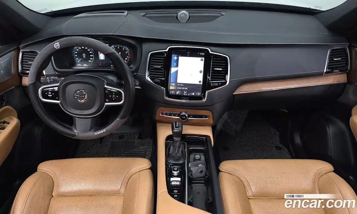 Volvo XC90 2018 2.0 автомат (гидро), фото 7
