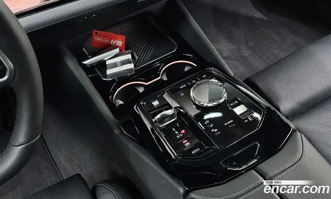 BMW 5 серия 2025 2.0 автомат (гидро), фото 11