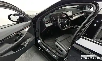 BMW 5 серия 2025 2.0 автомат (гидро), миниатюра 12