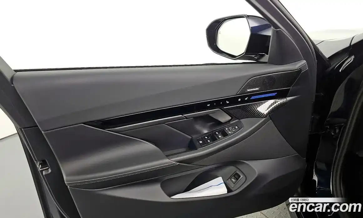BMW 5 серия 2024 2.0 автомат (гидро), фото 14