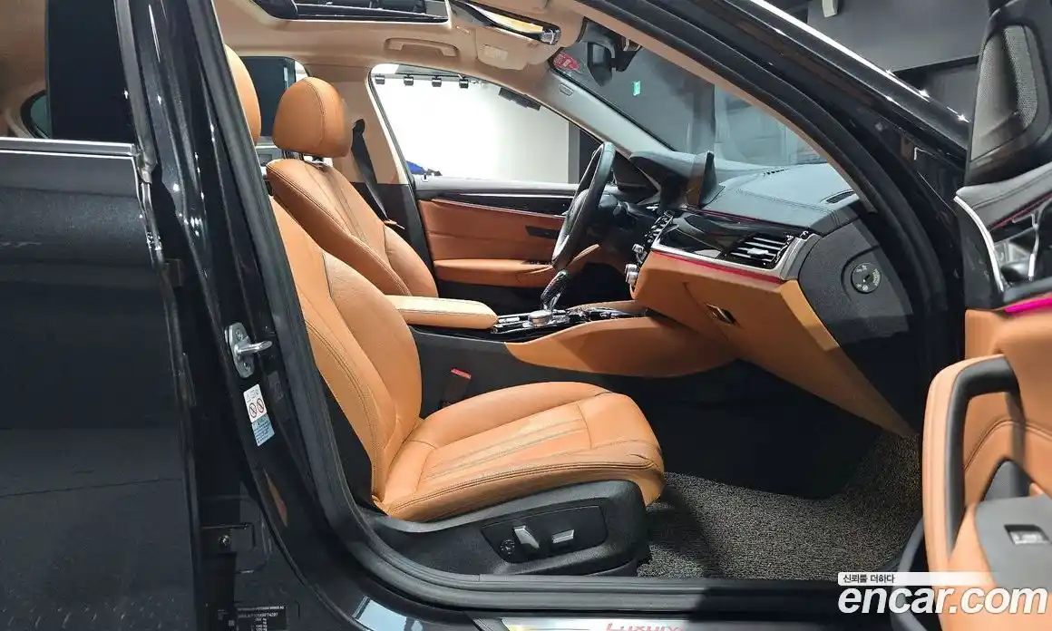 BMW 5 серия 2019 2.0 автомат (гидро), фото 16