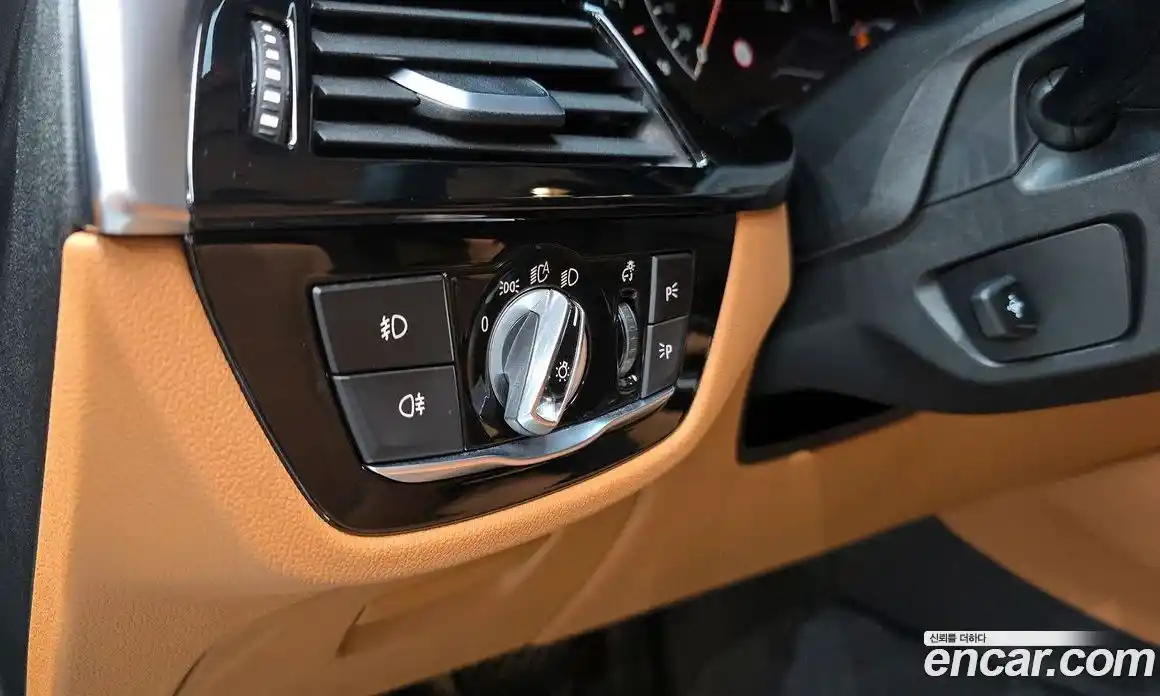 BMW 5 серия 2019 2.0 автомат (гидро), фото 29