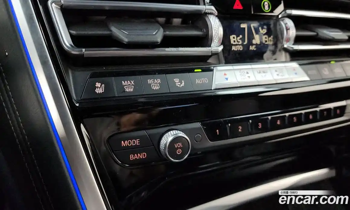 BMW 8 серия 2022 4.4 автомат (гидро), фото 31