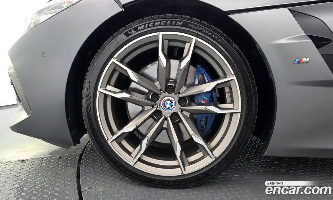 BMW Z4 2021 3.0 автомат (гидро), фото 5