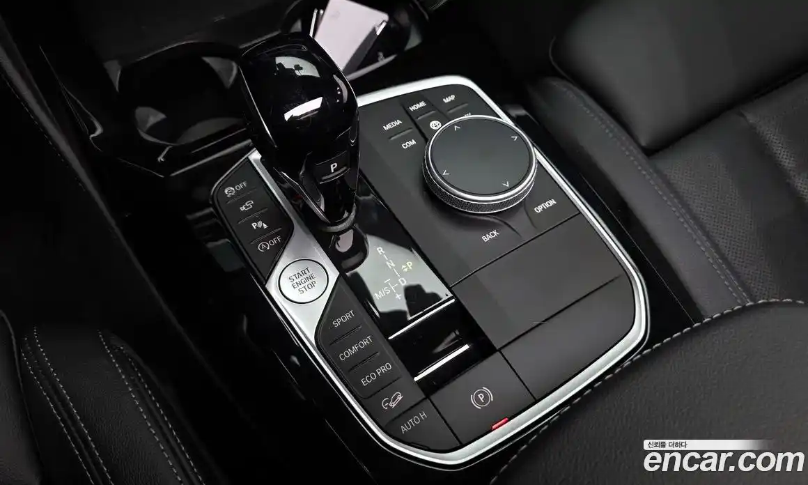 BMW X4 2023 2.0 автомат (гидро), фото 12