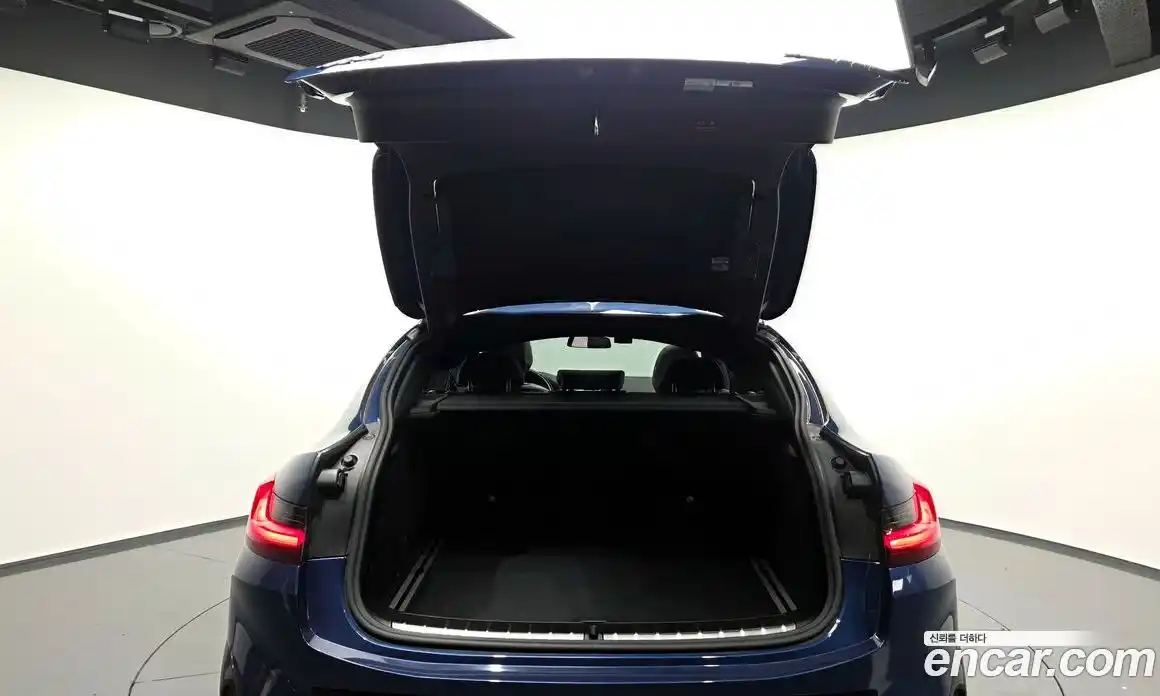 BMW X4 2023 2.0 автомат (гидро), фото 33