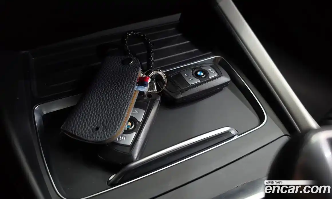 BMW 1 серия 2018 2.0 автомат (гидро), фото 21