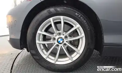 BMW 1 серия 2018 2.0 автомат (гидро), миниатюра 5