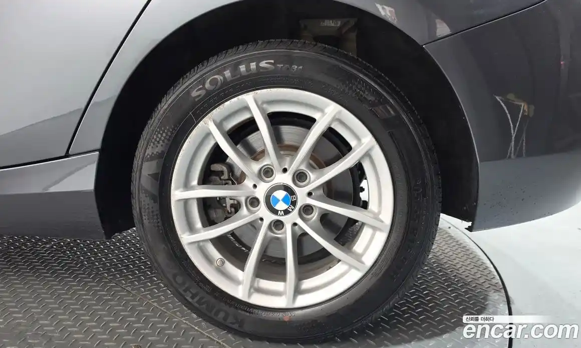 BMW 1 серия 2018 2.0 автомат (гидро), фото 7