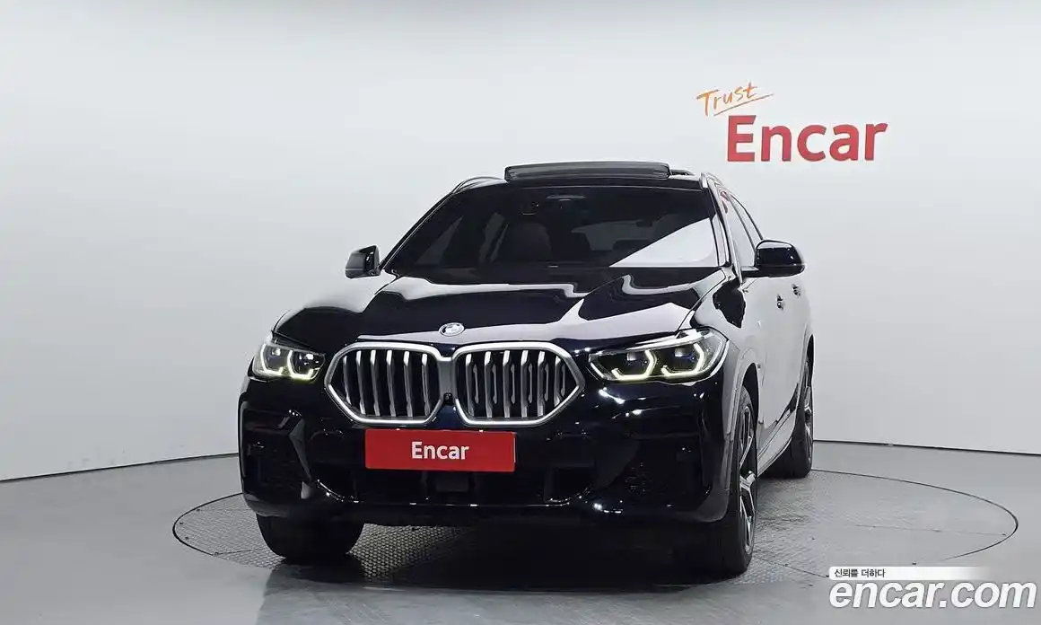 BMW X6 2022 3.0 автомат (гидро), фото 3