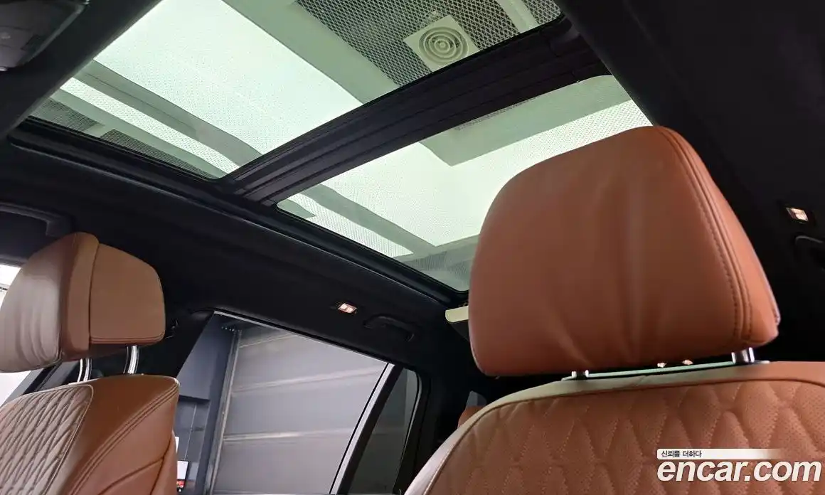 BMW X7 2023 3.0 автомат (гидро), фото 21