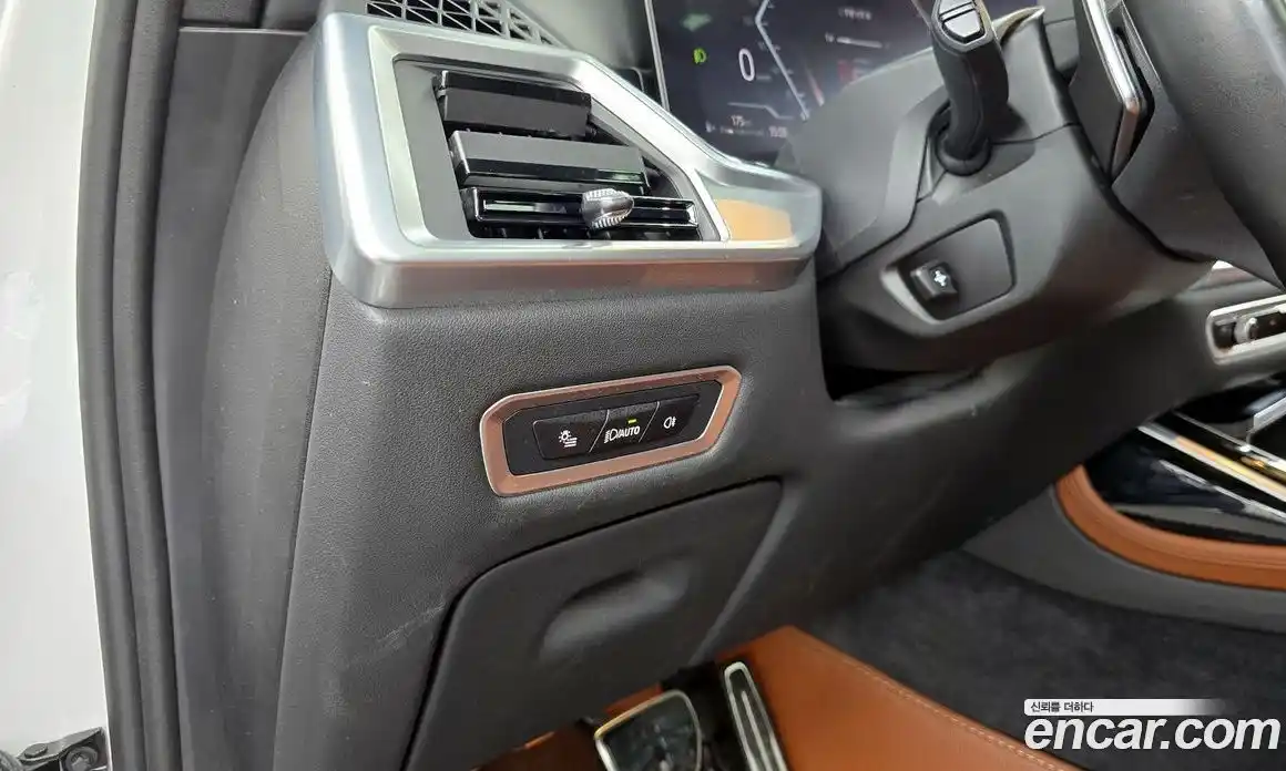 BMW X7 2023 3.0 автомат (гидро), фото 32