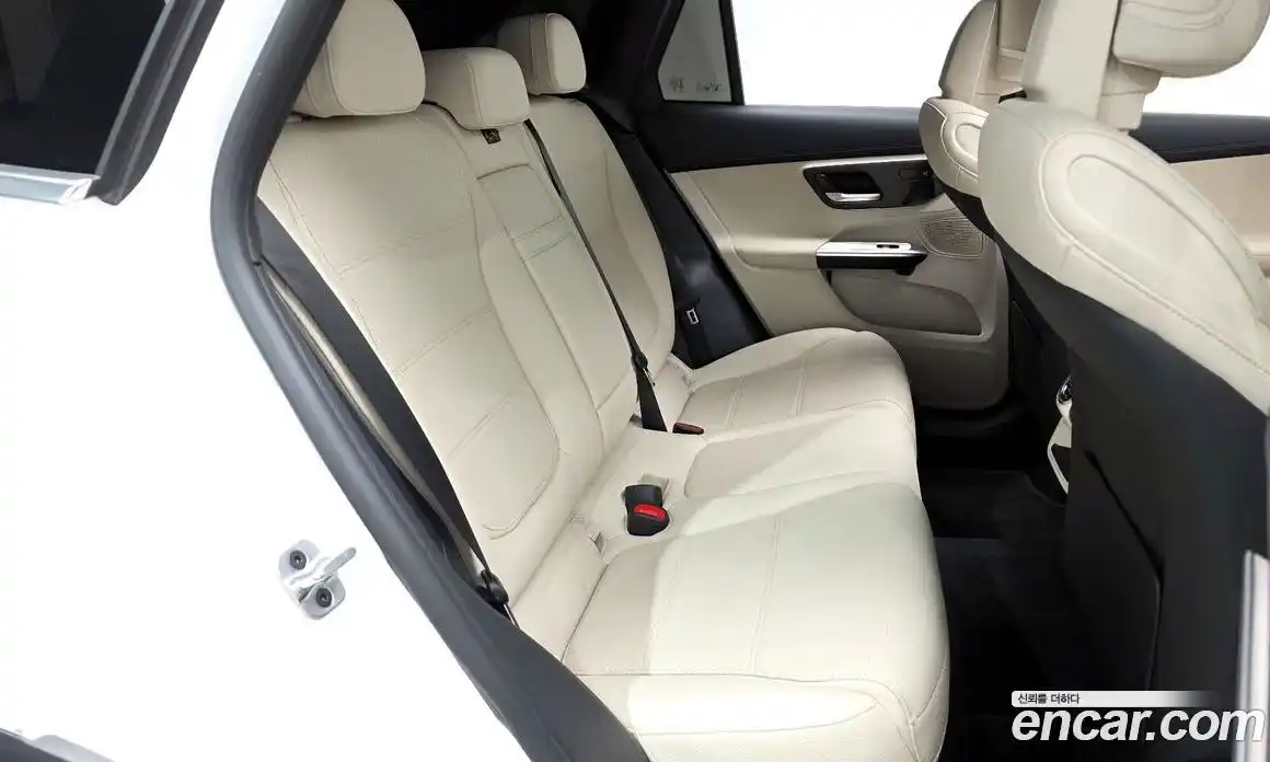 Mercedes-Benz GLC-Class 2024 2.0 автомат (гидро), фото 18