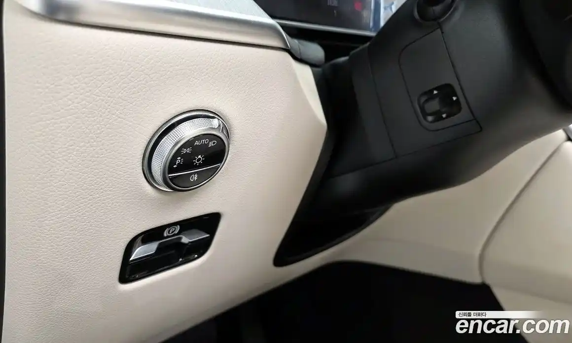 Mercedes-Benz GLC-Class 2024 2.0 автомат (гидро), фото 28