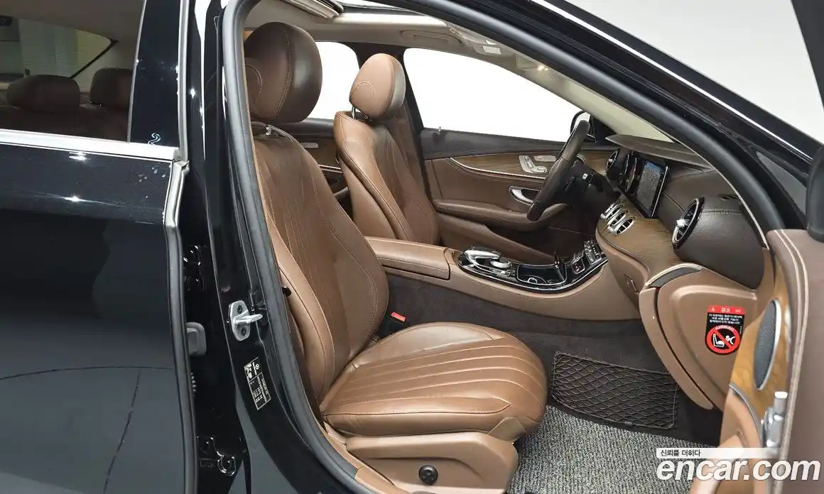 Mercedes-Benz E-Class 2019 1.9 автомат (гидро), фото 16