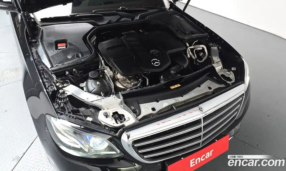 Mercedes-Benz E-Class 2019 1.9 автомат (гидро), фото 5