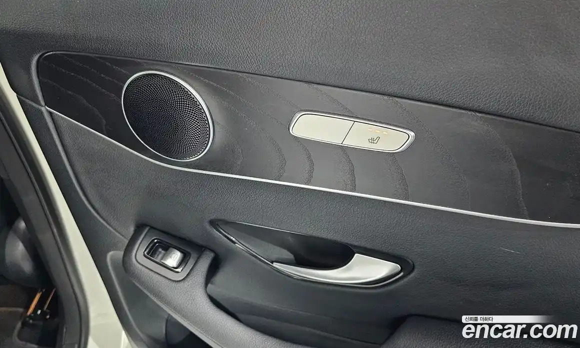 Mercedes-Benz GLC-Class 2019 2.0 гидро, фото 24