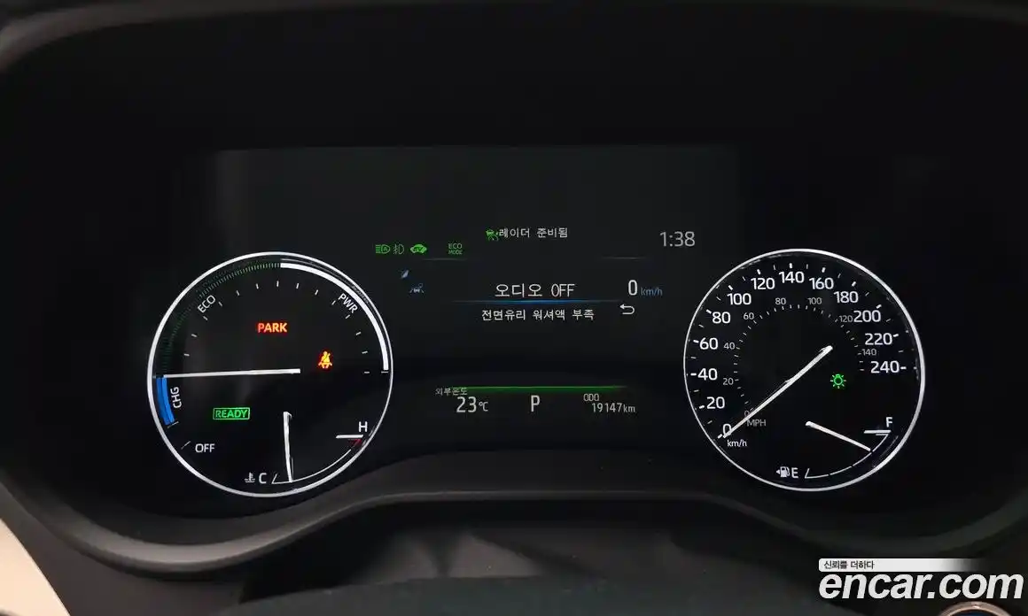Toyota Sienna 2023 2.5 гидро, фото 11