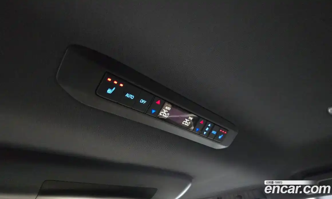 Toyota Sienna 2023 2.5 гидро, фото 24