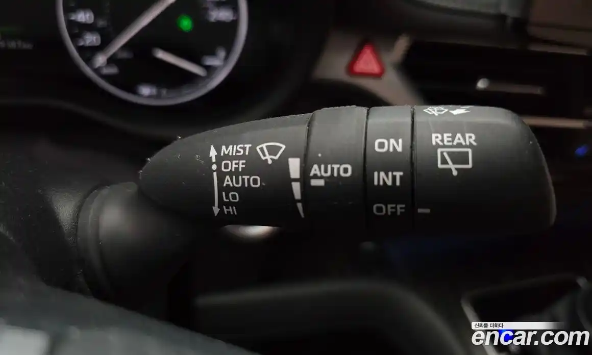 Toyota Sienna 2023 2.5 гидро, фото 25