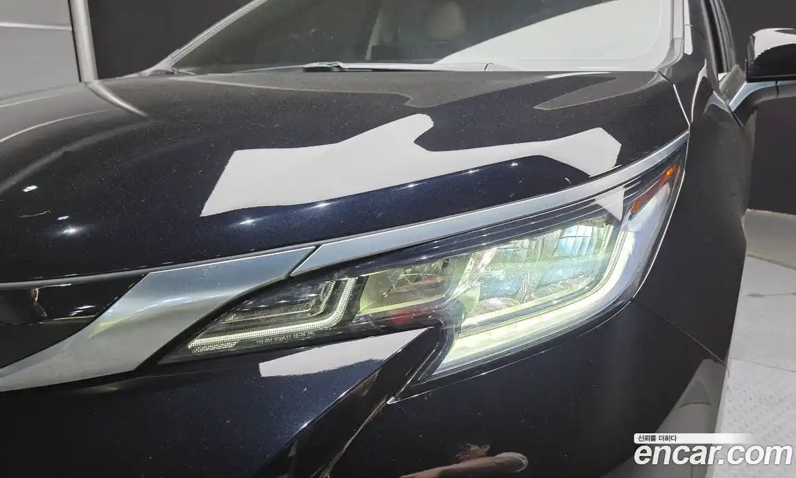 Toyota Sienna 2023 2.5 гидро, фото 8