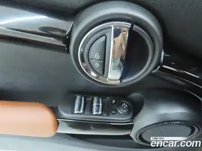 Mini Cooper Convertible 2022 2.0 автомат (гидро), миниатюра 12