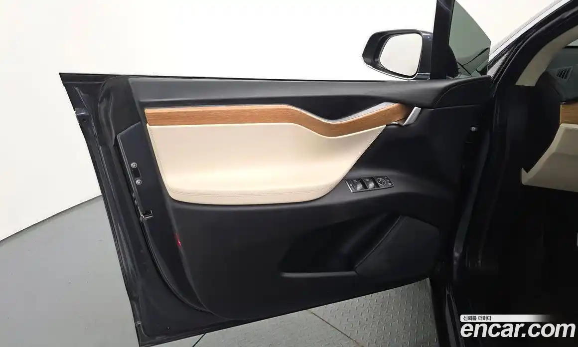 Tesla Model X 2019 0.3 гидро, фото 14