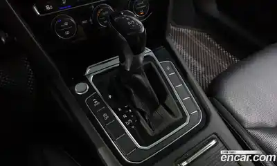 Volkswagen Arteon 2019 2.0 автомат (гидро), миниатюра 12