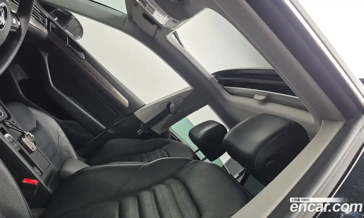 Volkswagen Arteon 2019 2.0 автомат (гидро), фото 25