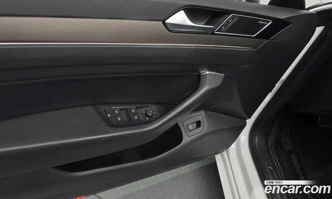 Volkswagen Arteon 2019 2.0 автомат (гидро), фото 31