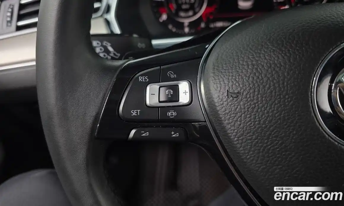 Volkswagen Arteon 2019 2.0 автомат (гидро), фото 37