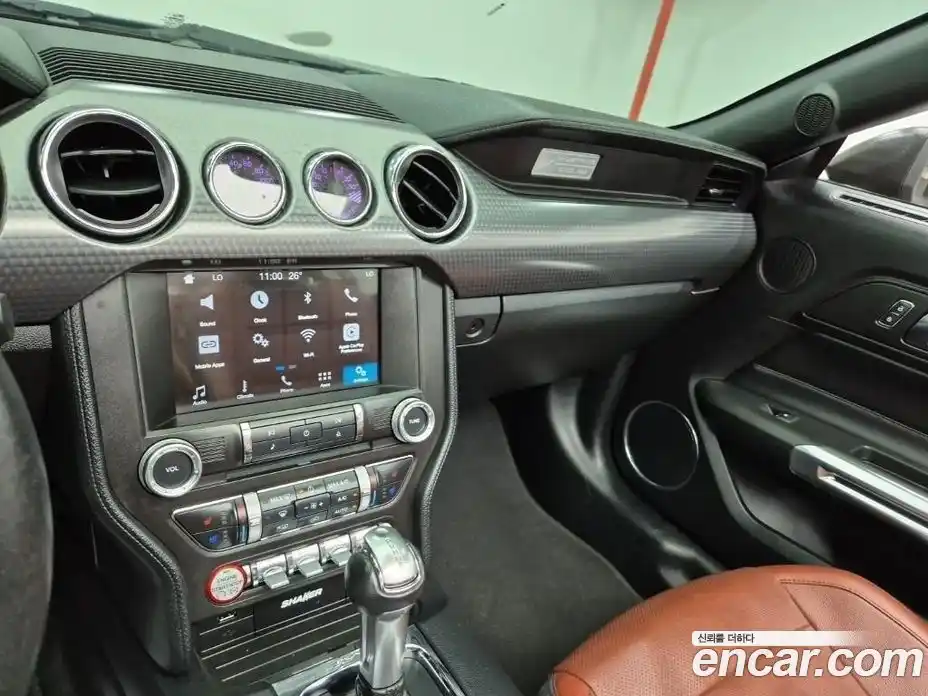 Ford Mustang 2017 2.3 автомат (гидро), фото 10