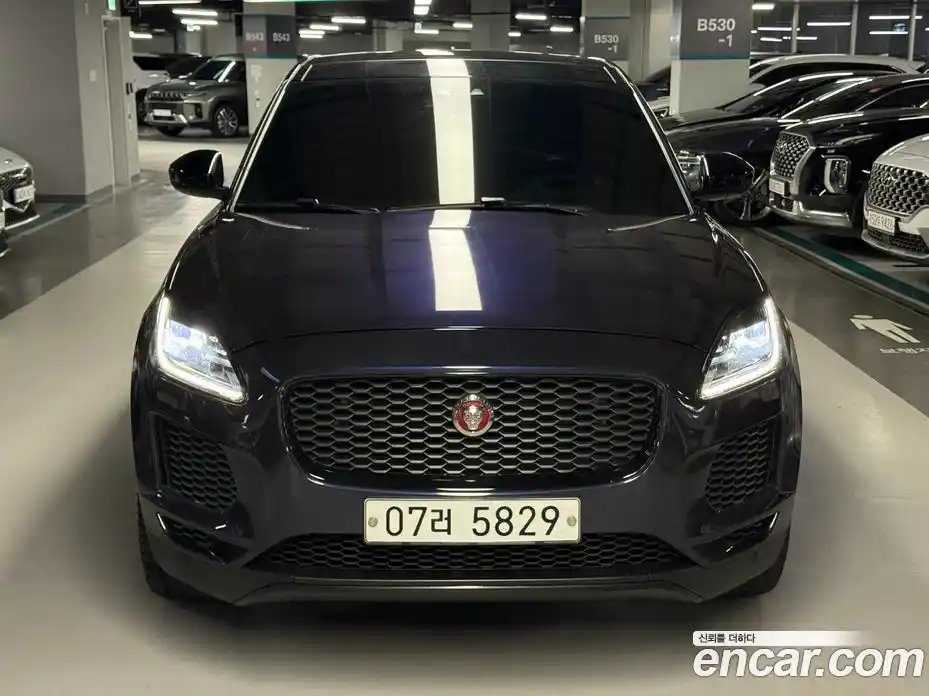 Jaguar E-Pace 2018 2.0 гидро, фото 2