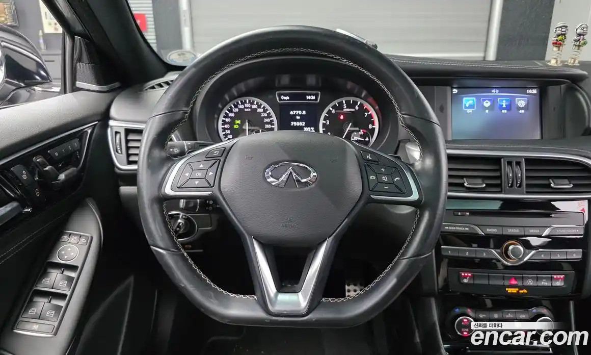 Infiniti Q30 2017 2.0 гидро, фото 12