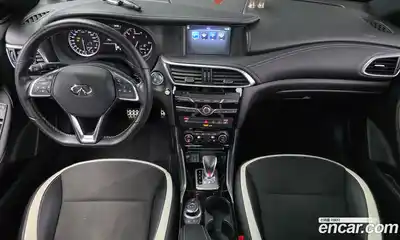 Infiniti Q30 2017 2.0 гидро, миниатюра 7
