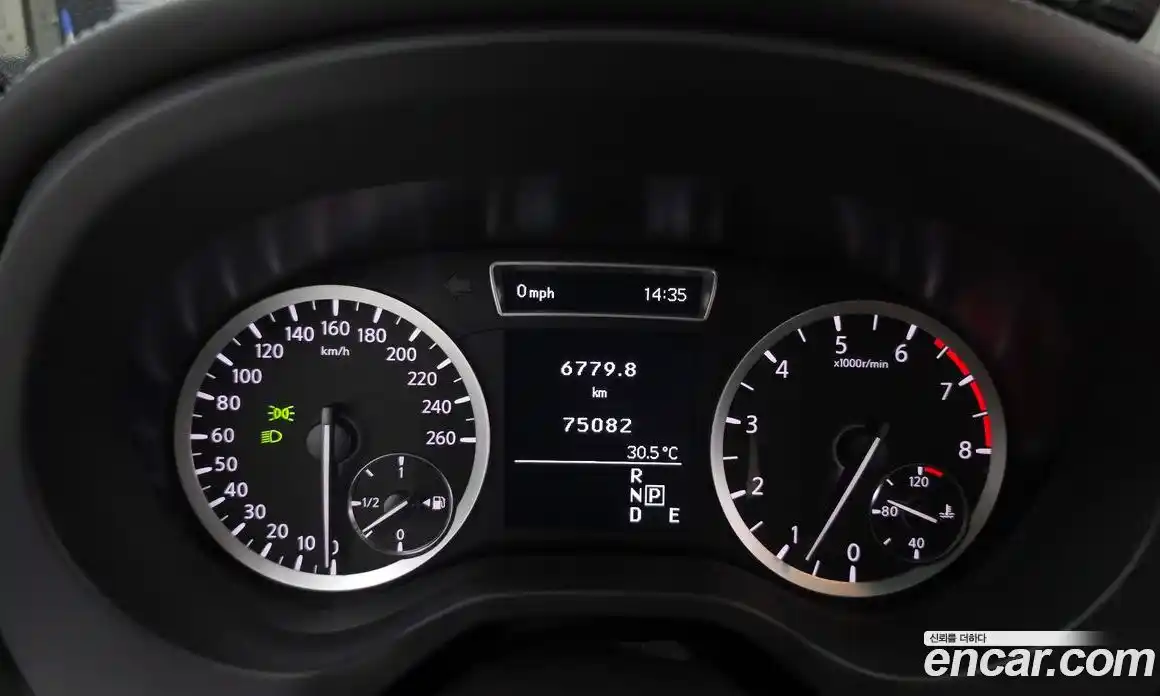 Infiniti Q30 2017 2.0 гидро, фото 8